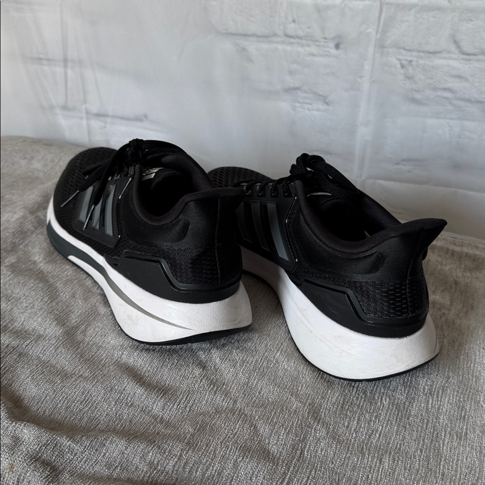 ADIDAS EQ21 RUN RUNNING SHOES Men’s 8-1/2 
Like New - Picture 7 of 12